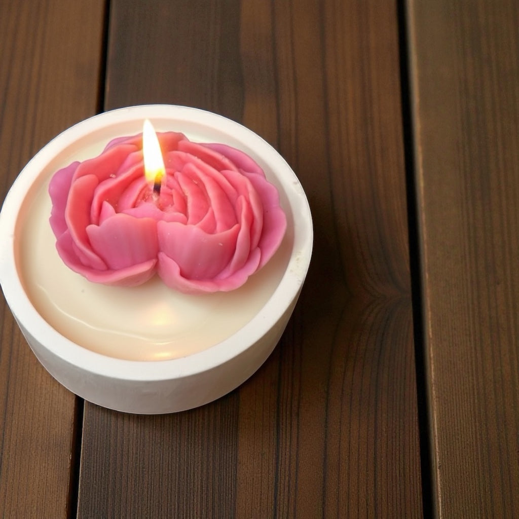 Handmade pink flower candle in white ceramic bowl, aesthetic rose design soy wax candle, luxury home décor and gift candle for relaxation.”