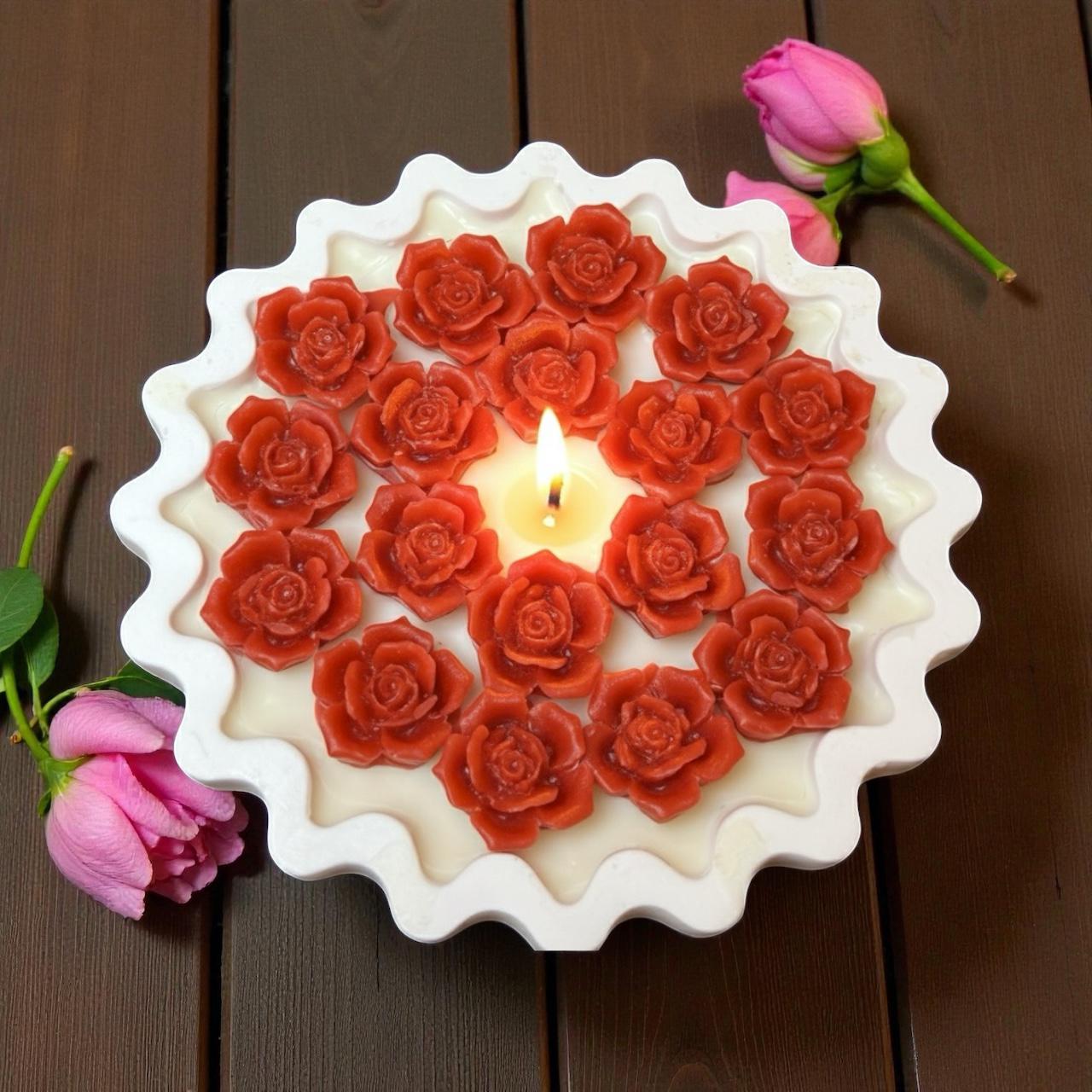 Wavy Gypsum Floral Candle